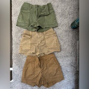 3 pair of old navy elastic khaki shorts size small